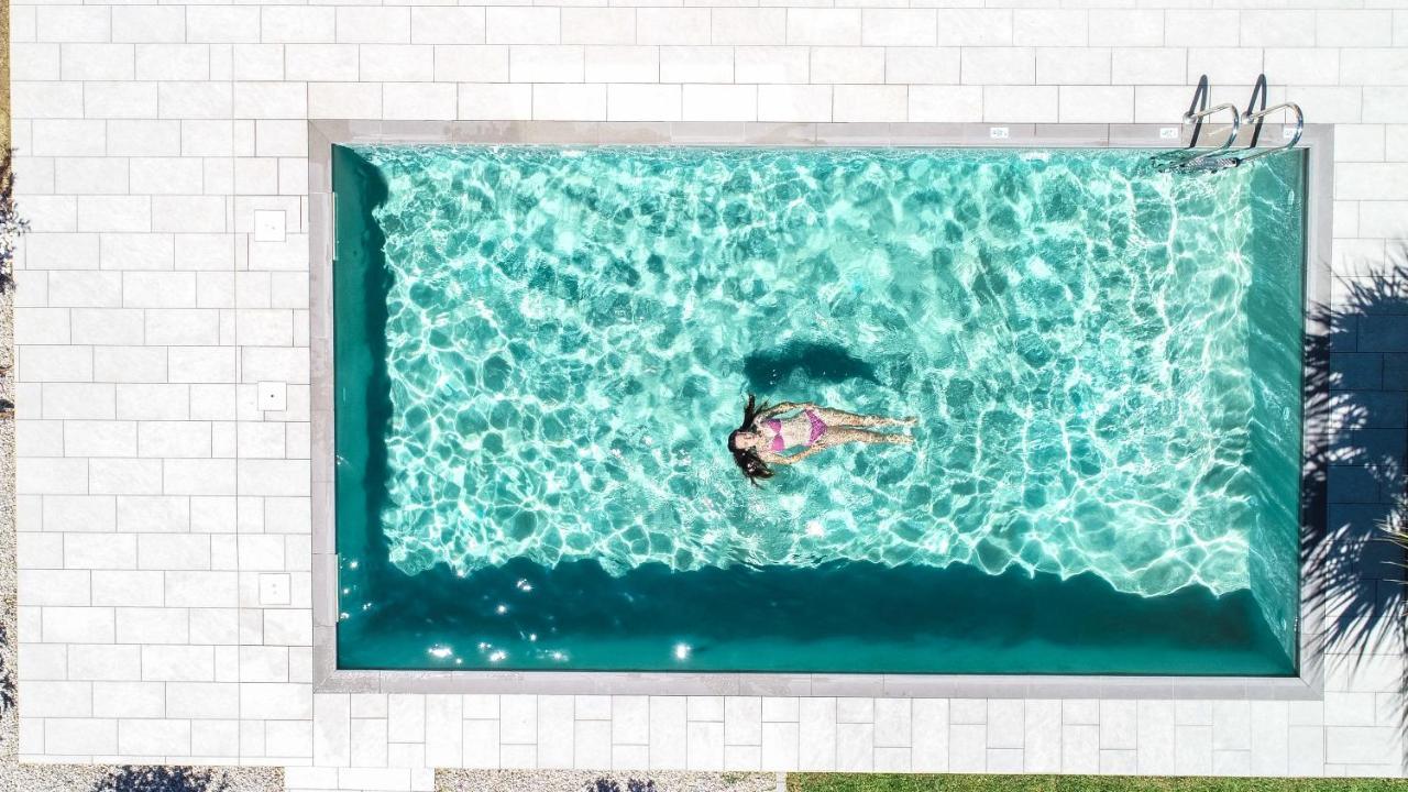 Petronila Luxury Villa With Heated Private Pool كيساموس المظهر الخارجي الصورة