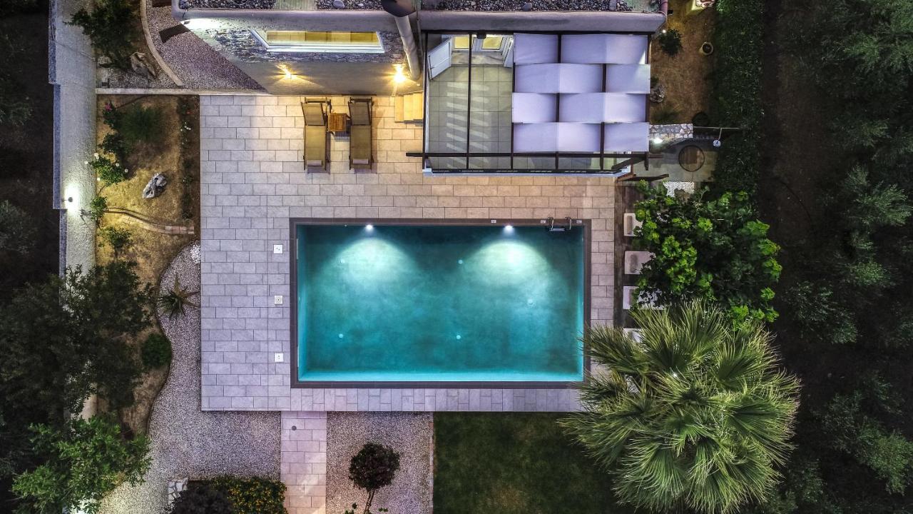 Petronila Luxury Villa With Heated Private Pool كيساموس المظهر الخارجي الصورة